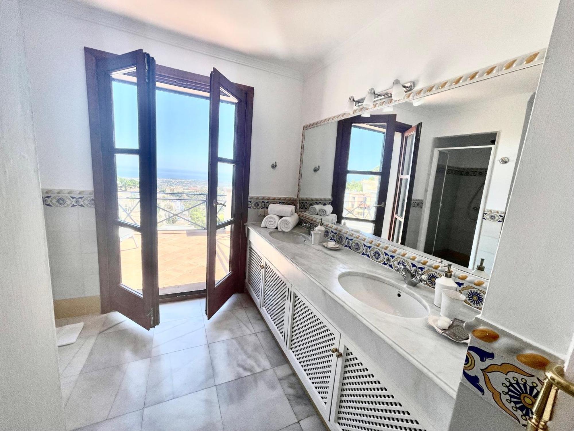 Boutique Hotel Maravilla - Marbella 베나하비스 외부 사진